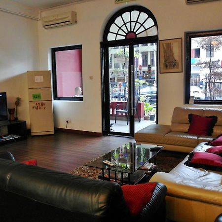 Number Eight Guesthouse クアラルンプール エクステリア 写真